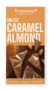 Ciocolata alba cu migdale si caramel sarat bio 60g Benjamissimo